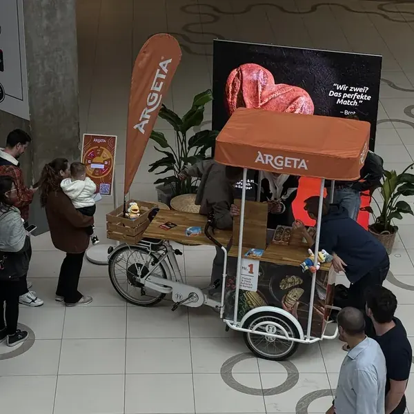 Digitales Glücksrad von Argeta am Promotionstand bei Wien Mitte The Mall